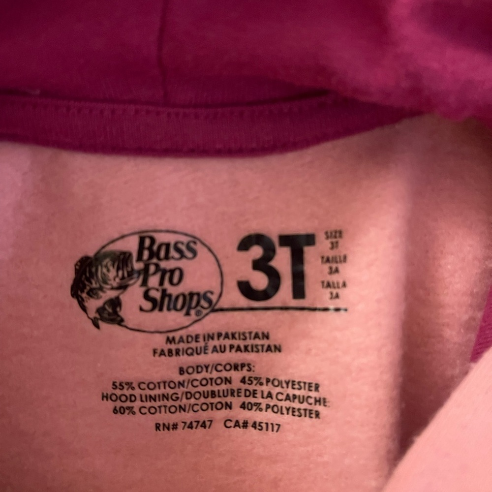 NWOT Bass Pro Shops kids hoodie - Picture 4 of 4